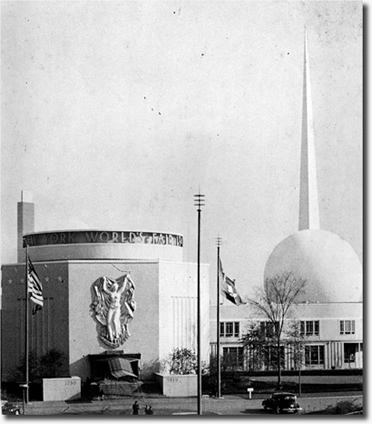 Administration Building and the Trylon & Perisphere