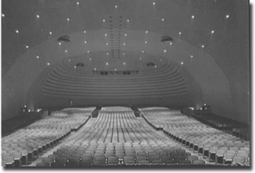 World's Fair Music Hall - LC-G612-35012